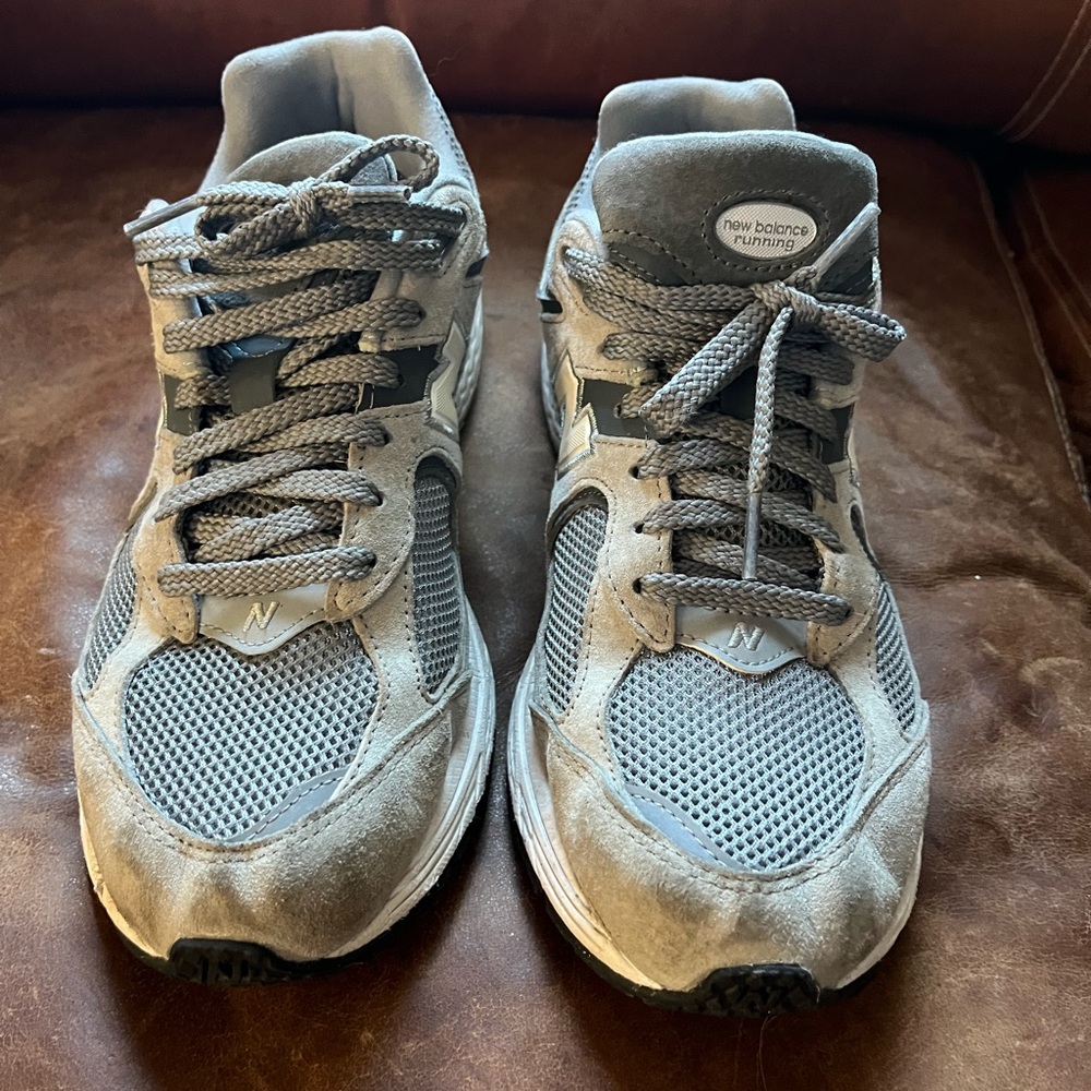 New Balance 2002R Sneakers
